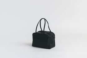 a(アー)ボストンバッグ