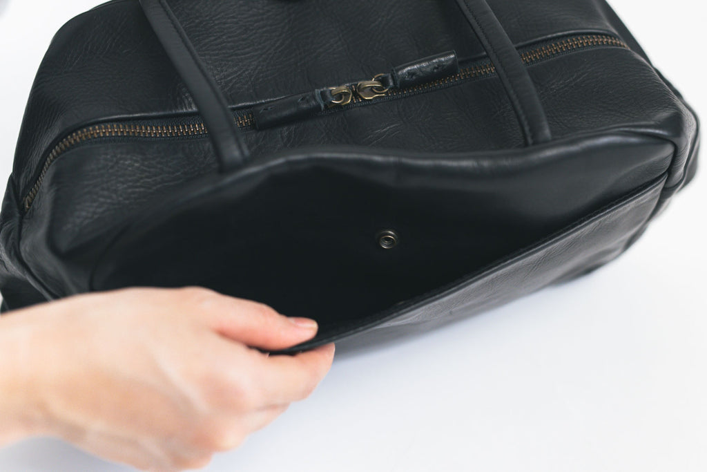 a(アー)ボストンバッグ