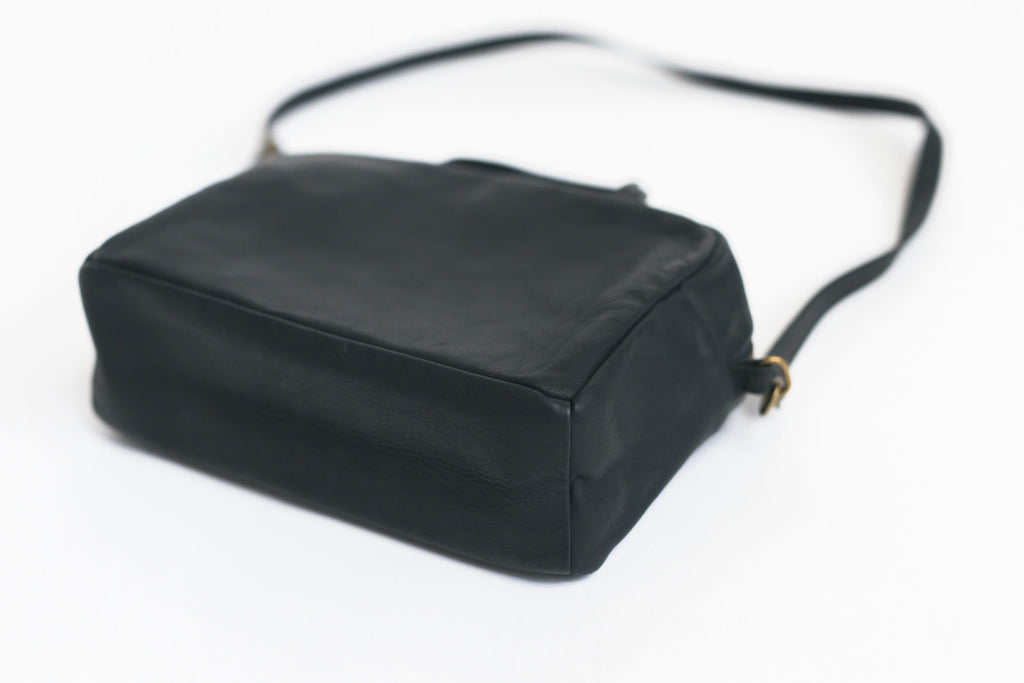 a(アー)ボストンバッグ ショルダー