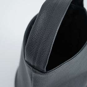 a(アー) バケットバッグ