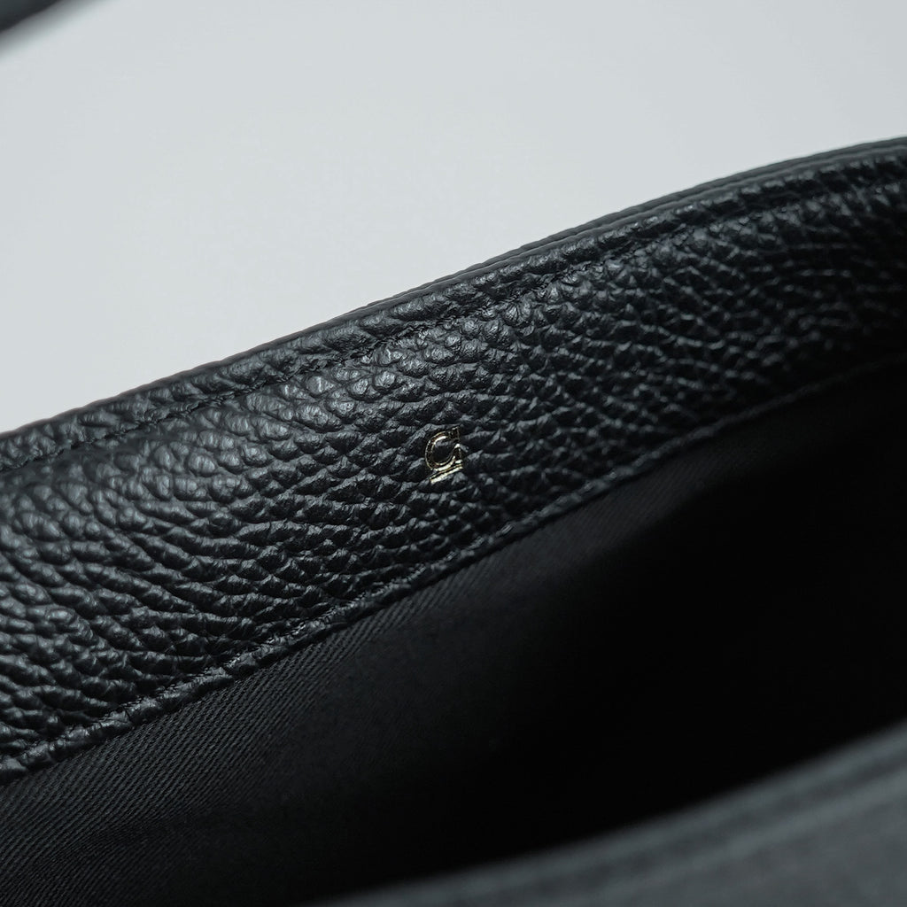 a(アー) バケットバッグ