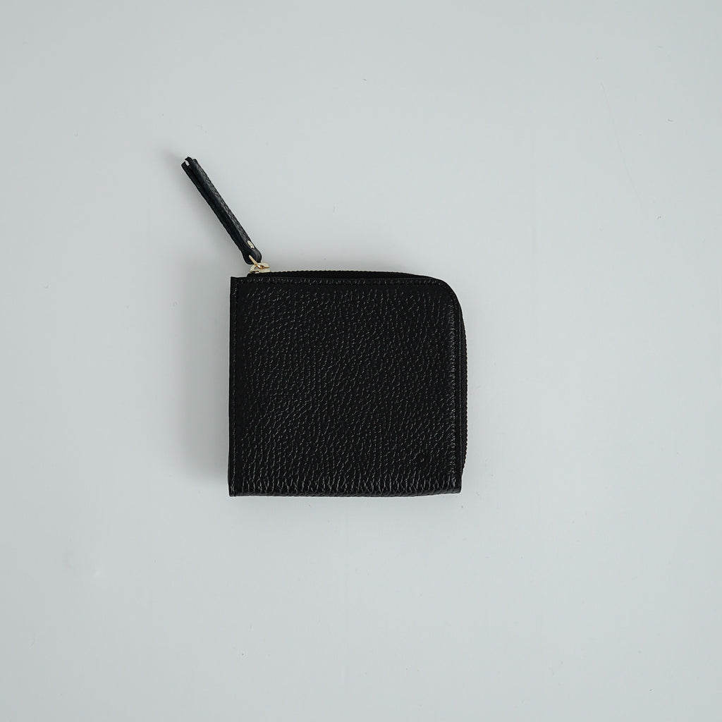 a(アー) Lジップウォレット