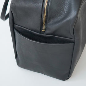 a(アー)ボストンバッグ ブラック