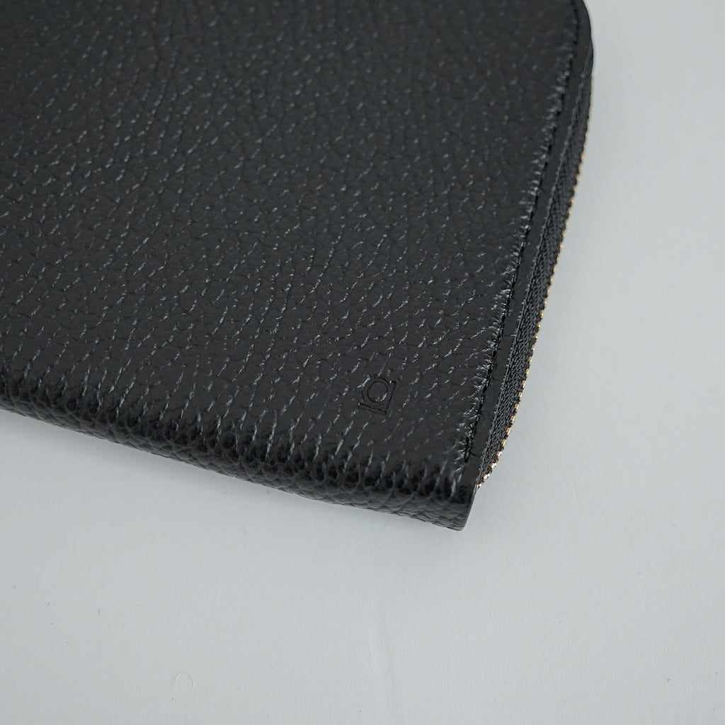 a(アー) Lジップウォレット