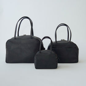 a(アー)ボストンバッグ