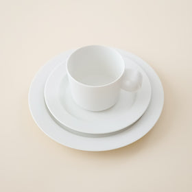 yumiko iihoshi porcelain unjour plate yuki