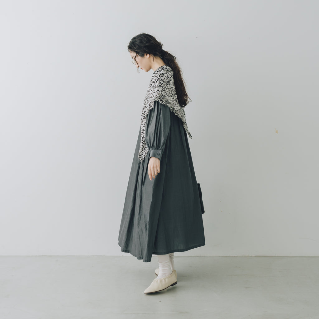 「わたしたちらしい、大人のかわいらしさ」キュプラコットン タックワンピース