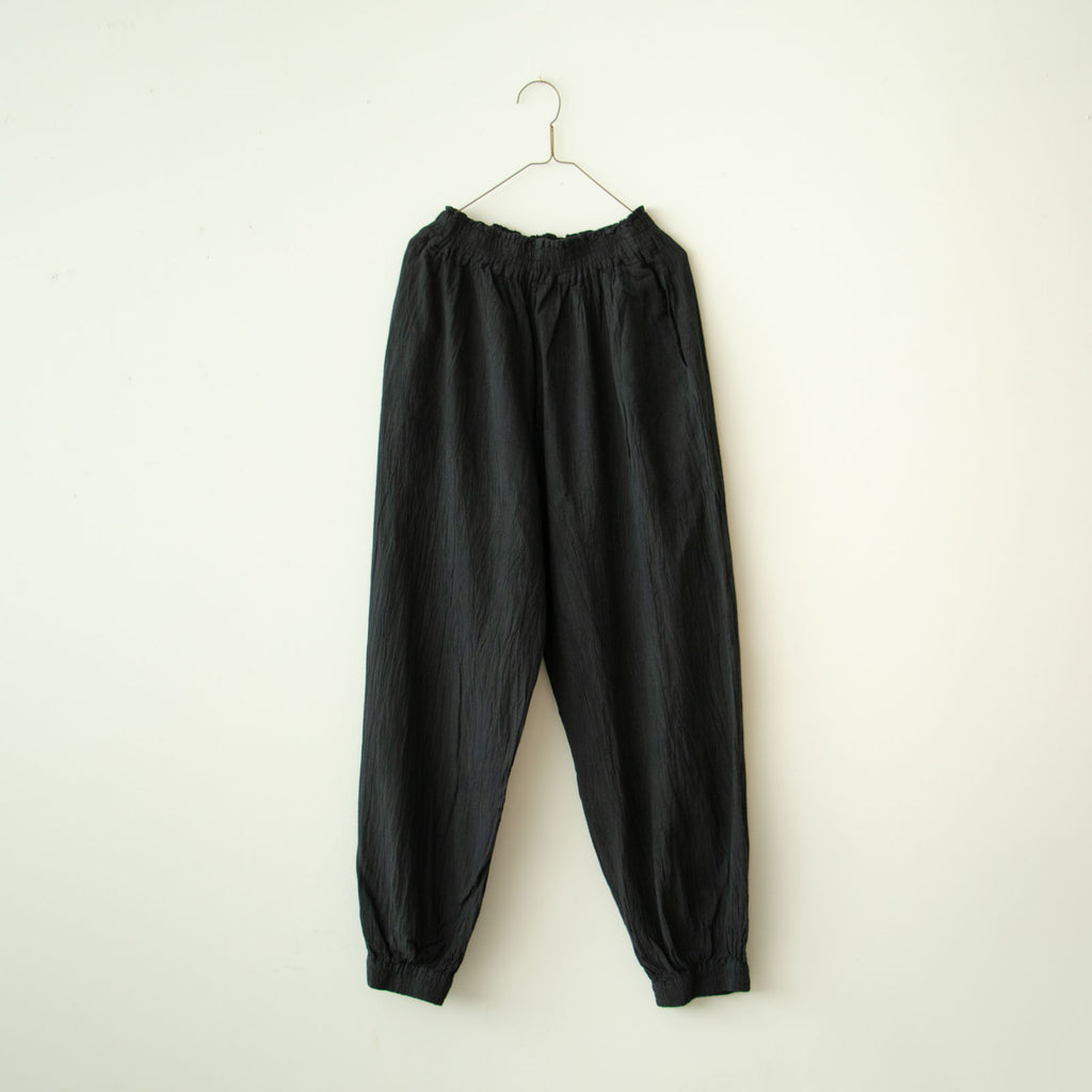 〈くらすこと別注〉ヂェン先生の日常着 バルーンパンツ スリム