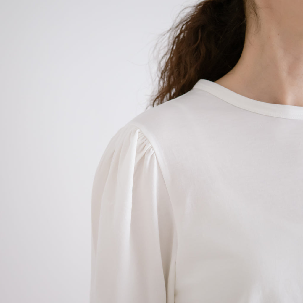 shida パフスリーブ Tシャツ