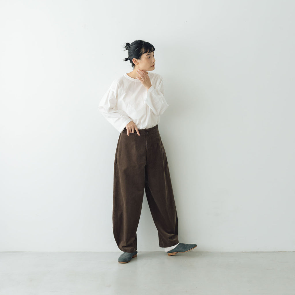 fruits of life コーデュロイバレルパンツ