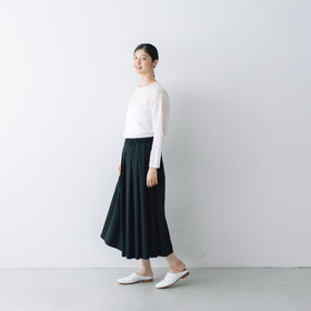 fruits of life ウールタックスカート 黒色/ブラック