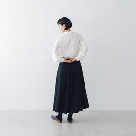 fruits of life ウールタックスカート 黒色/ブラック