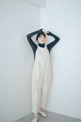 HAU タートルネック ”washable wool”