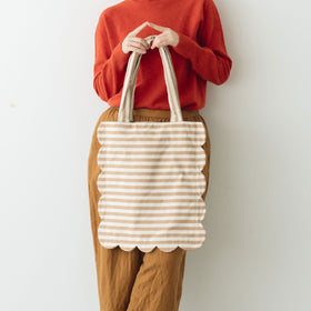 chitose.K scallop tote bag