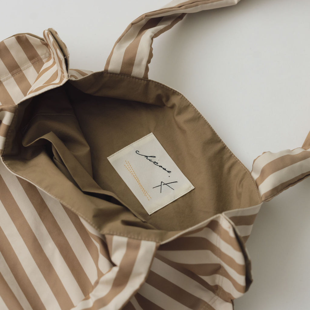 chitose.K scallop tote bag