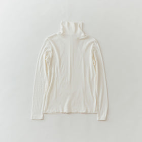 HAU タートルネック "frais"