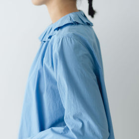 HAU ブラウス "ruffled" サックス