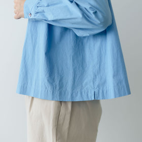 HAU ブラウス "ruffled" サックス