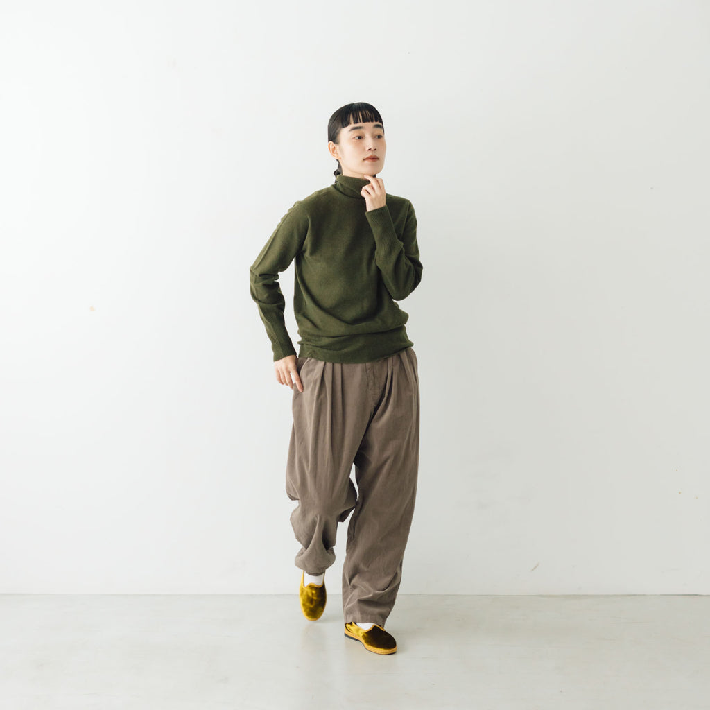 HAU パンツ "oval" ベルベット