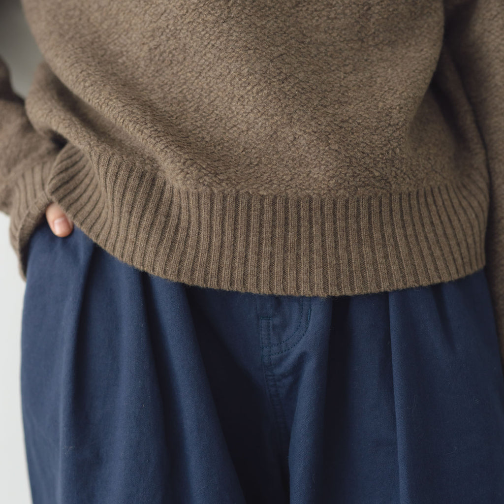 HAU ニットトップス "wool pile"