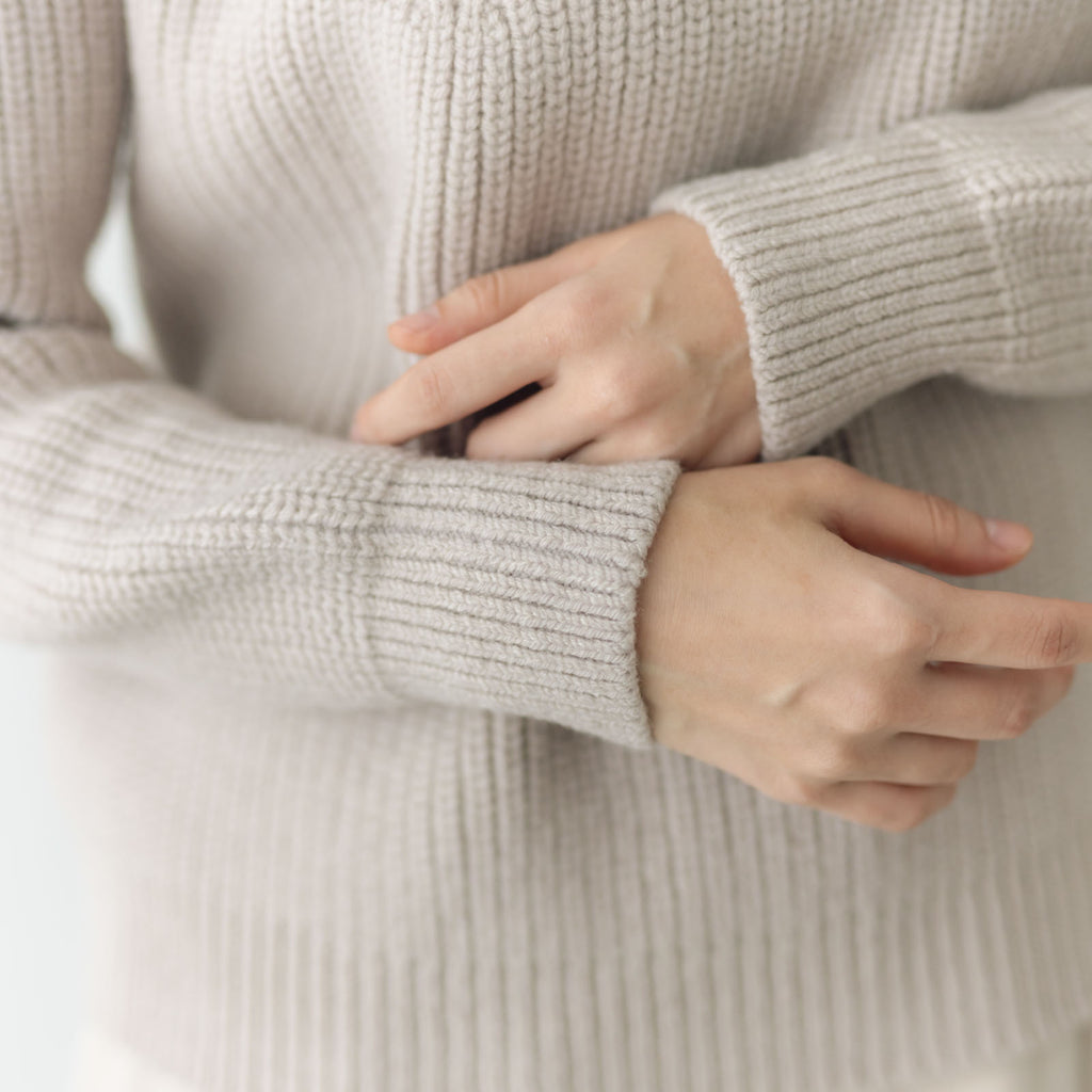 HAU ニットトップス "roxy"