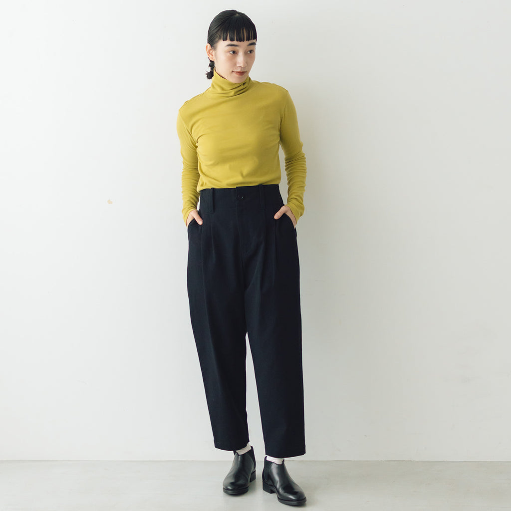 HAU パンツ "cotton wool chino"