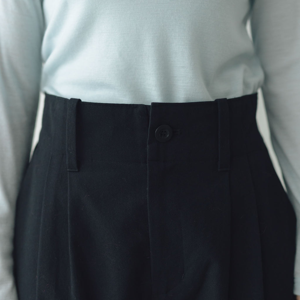 HAU パンツ "cotton wool chino"