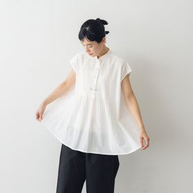 HAU ブラウス "little tuck"