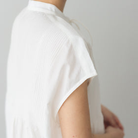 HAU ブラウス "little tuck"