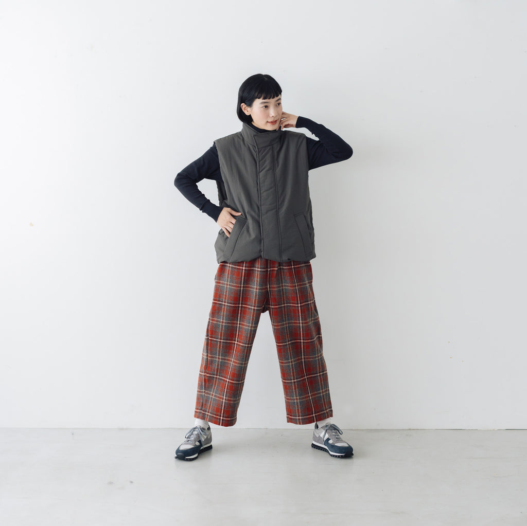 āta 中綿ベスト