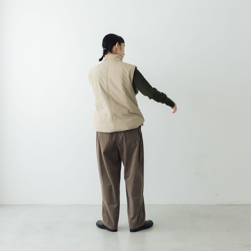 āta 中綿ベスト