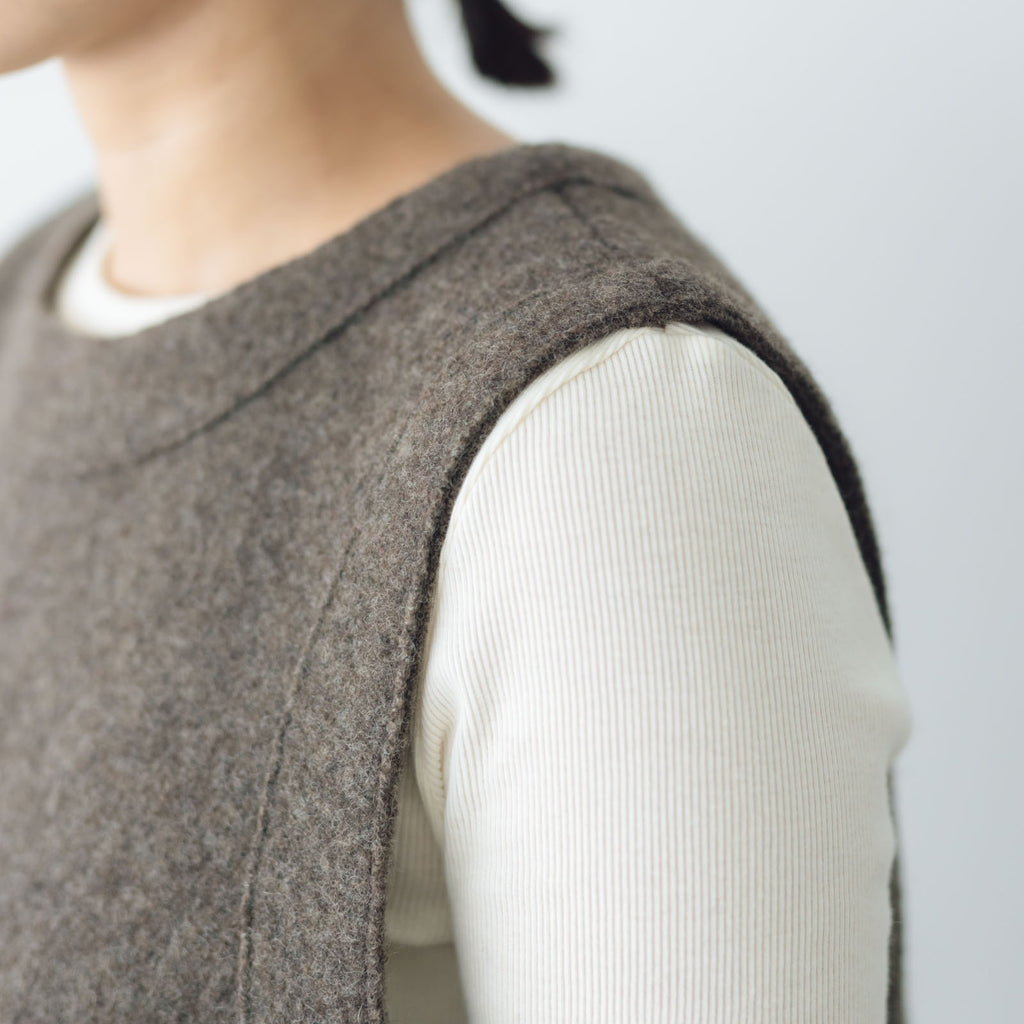 ata 圧縮ウールベスト ブラウン