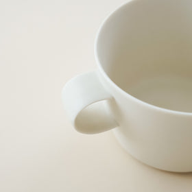 yumiko iihoshi porcelain unjour cup suna