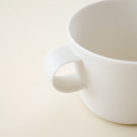 yumiko iihoshi porcelain unjour cup yuki