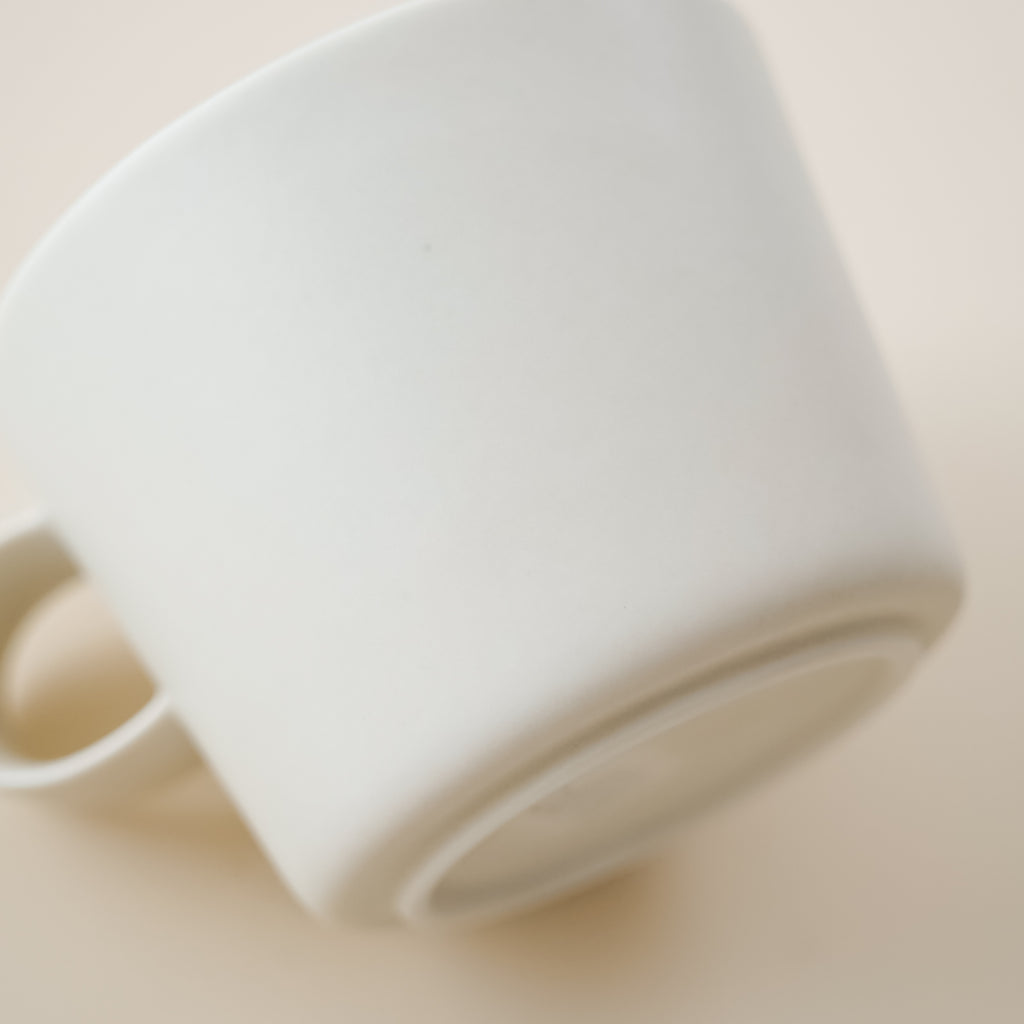 yumiko iihoshi porcelain unjour cup suna