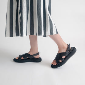 BRADOR レザークロスサンダル