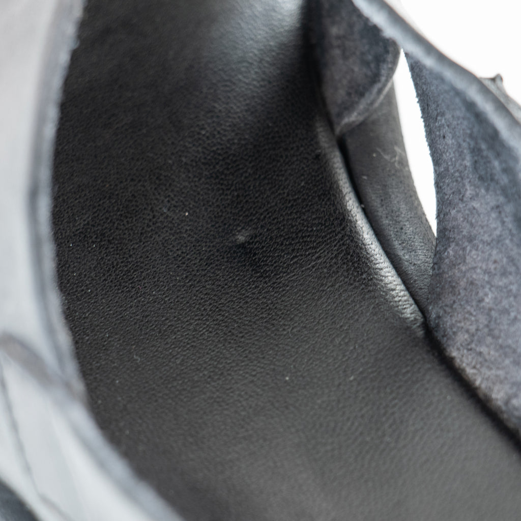 BRADOR レザークロスサンダル