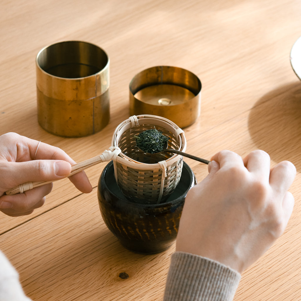 籐巻き茶こし(小)