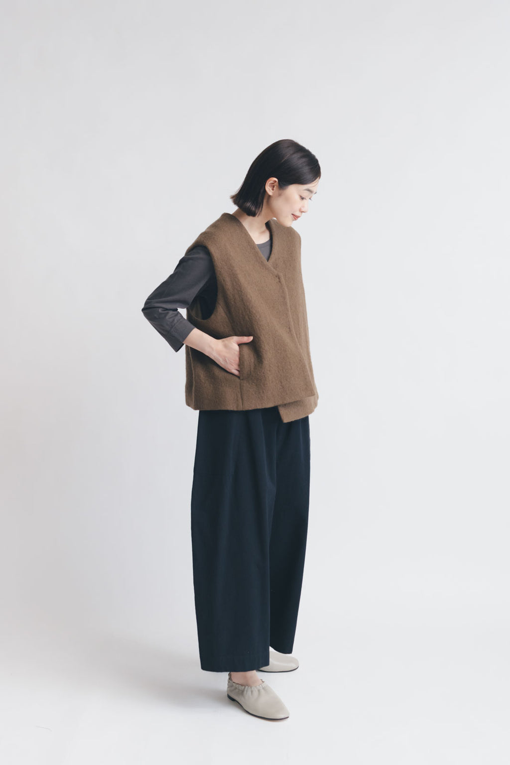 Atelier d’antan Greco ウールベスト