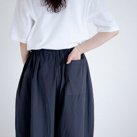 Atelier d’antan Reymont コットンパンツ ダークグレー