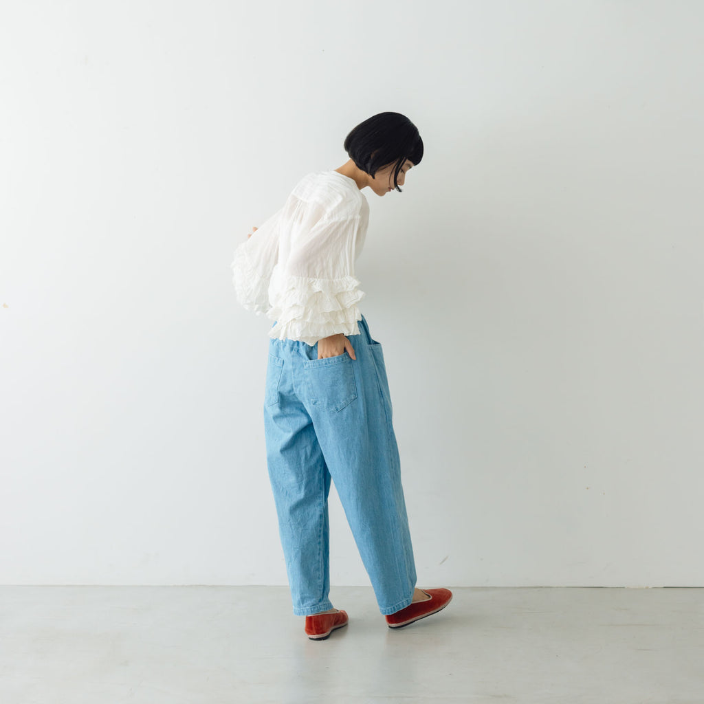 Atelier d’antan Charron デニムパンツ ライトインディゴ