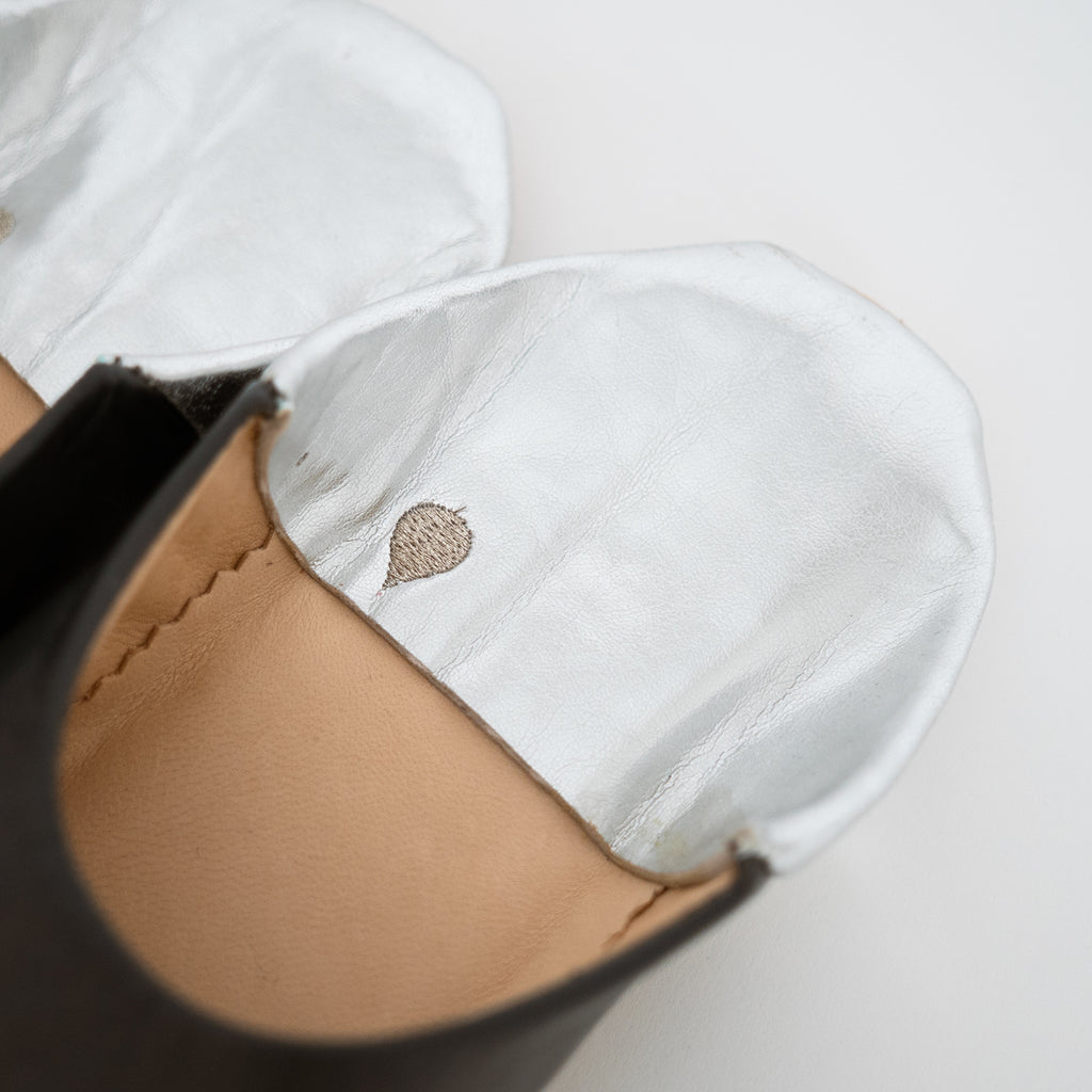 LIGHT YEARS semsem バブーシュ