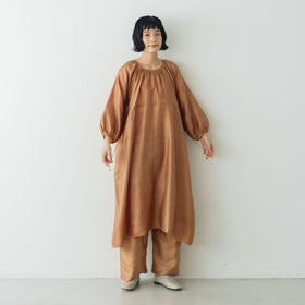 BUNON バックボタンドレス