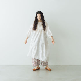 BUNON バックボタンドレス