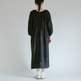 BUNON バックボタンドレス