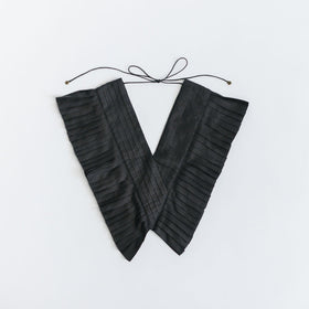 BUNON タックラッフルカラー