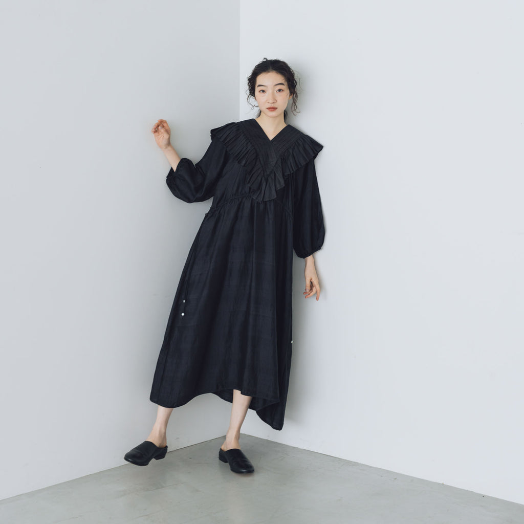 BUNON タックラッフルカラー