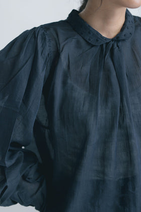 BUNON エンブロイダリー カラーブラウス(ドット)