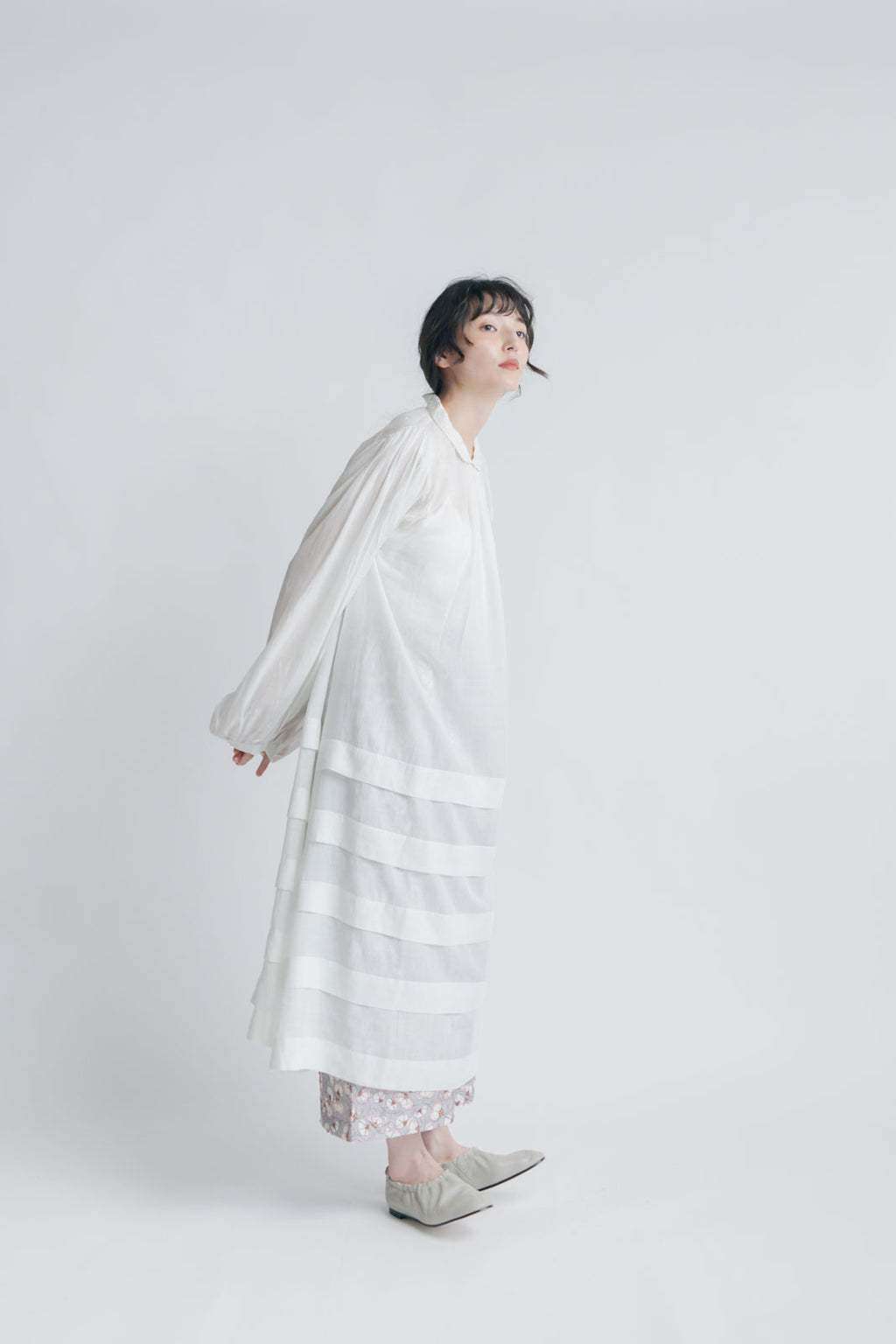 BUNON エンブロイダリー カラータックドレス