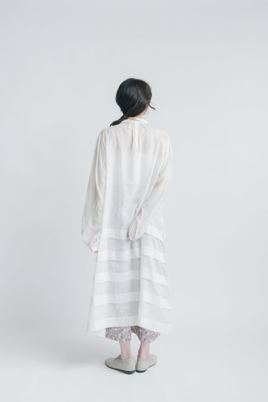 BUNON エンブロイダリー カラータックドレス